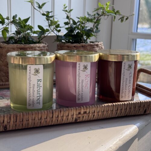 Sojalys i farvede glas